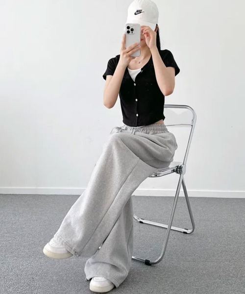 NANAHACHI(ナナハチ)の「レイヤード風 半袖リブTシャツ(Tシャツ/カットソー・レディース・カーキ/ブラック/ライトブルー・FREE)」の18枚目の写真