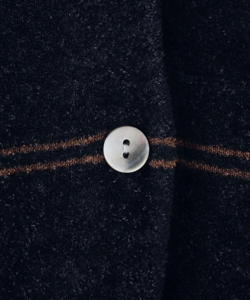 JOURNAL STANDARD（ジャーナルスタンダード）の「ベロアニット ポロシャツ（ニット/セーター・レディース・チョコ/ダークブルー・FREE）」の22枚目の写真