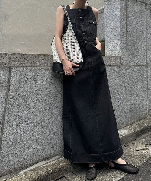 WILLFULLY denim square neck no sleeve OP 【公式通販】