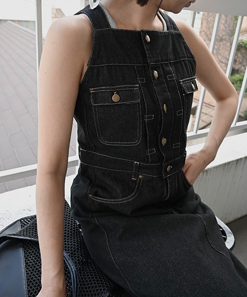WILLFULLY(ウィルフリー)の「denim square neck no sleeve OP(ワンピース・レディース・インディゴブルー/ブラック・S/M)」の4枚目の写真