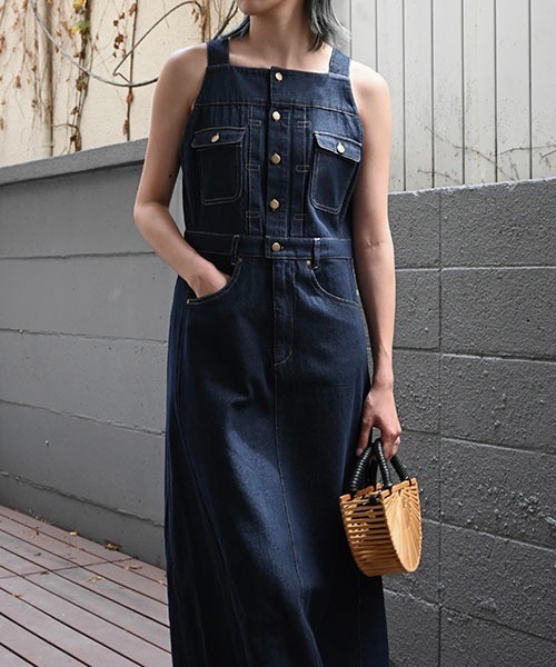 WILLFULLY(ウィルフリー)の「denim square neck no sleeve OP(ワンピース・レディース・インディゴブルー/ブラック・S/M)」の8枚目の写真