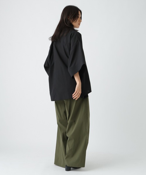 Elura（エルーラ）の「アイロンいらず5分袖ドライシャツ / 579965（シャツ/ブラウス・レディース・ダークブラウン/ライトピンク/ブラック/オフホワイト・FREE）」の10枚目の写真