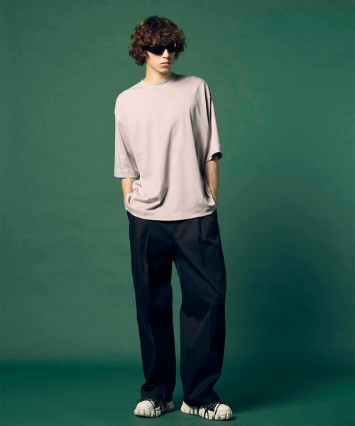 MAISON SPECIAL（メゾンスペシャル）の「《UNISEX》【EX】Prime-Over Smooth Crew Neck T-Shirt/プライムオーバースムースクルーネックTシャツ【MAISON SPECIAL/メゾンスペシャル】（Tシャツ/カットソー・メンズ・オフホワイト/チャコールグレー/ブラック/グレイッシュベージュ・0/1/2）」の5枚目の写真