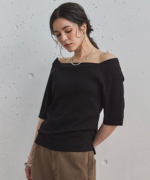 Doux archives(ドゥアルシーヴ)の「オフショル5分袖カットソー(Tシャツ/カットソー・レディース・ワイン/ブラック/ブラウン・FREE)」の19枚目の写真