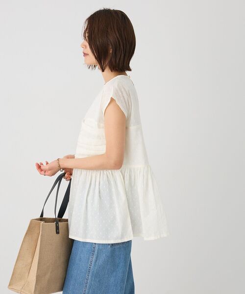 CRAFT STANDARD BOUTIQUE(クラフトスタンダードブティック)の「ドット刺繍ブラウス(シャツ/ブラウス・レディース・グリーン/アイボリー/ブラック・FREE)」の9枚目の写真