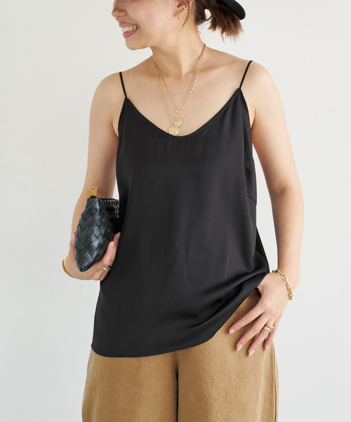 Deuxieme Classe（ドゥーズィエムクラス）の「*追加 SILK SATIN キャミソール（シャツ/ブラウス・レディース・ブラウン/ブラック・FREE）」の3枚目の写真