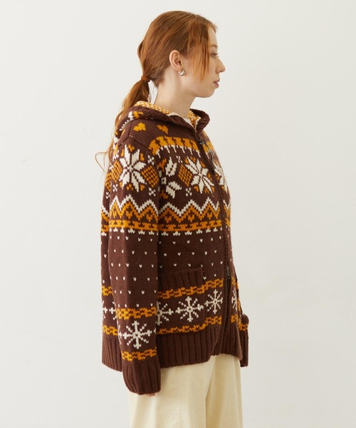 MILKFED.（ミルクフェド）の「SNOW PATTERN COWICHAN KNIT JACKET（その他アウター・レディース・ブラウン/オフホワイト/ブラック・ONE SIZE）」の4枚目の写真