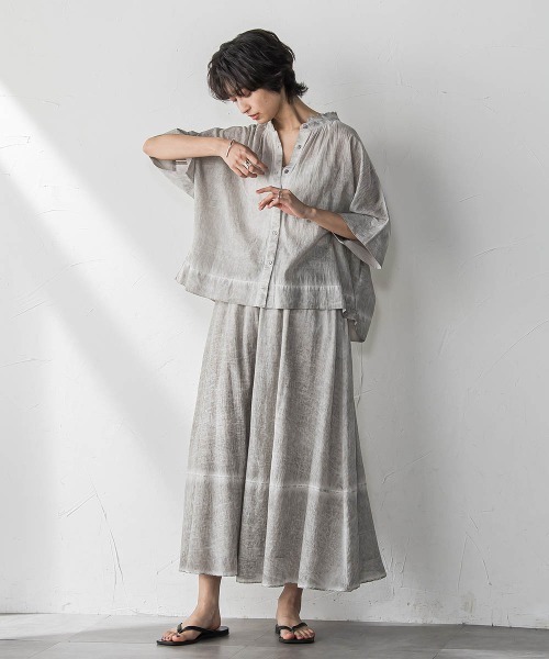 MAYSON GREY（メイソングレイ）の「タイダイバンドカラーシャツ≪手洗い可能≫（シャツ/ブラウス・レディース・ライトグレー/ブルー・M）」の22枚目の写真