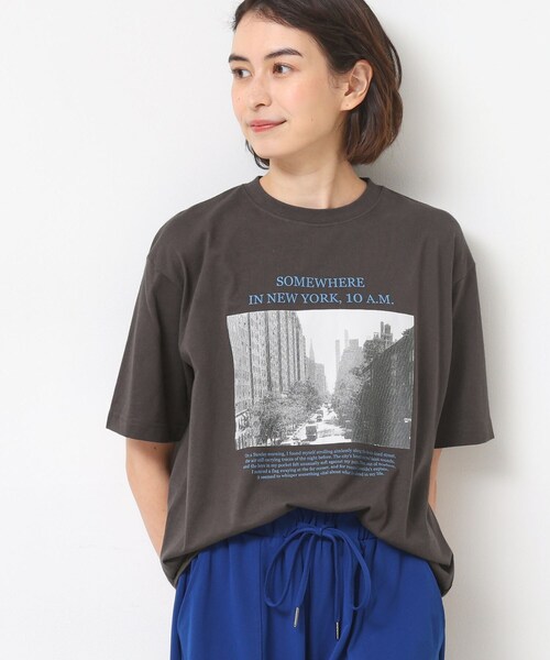 Dessin(デッサン)の「【ユニセックス・洗える】オーガニックコットンロゴ入りTシャツ(Tシャツ/カットソー・レディース・ホワイト系/チャコールグレー・02/01/00/04/03)」の4枚目の写真