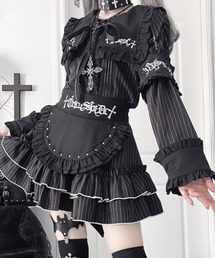 『TricuspidC/トライカスピッドシー』クロスロゴフリルブラウス