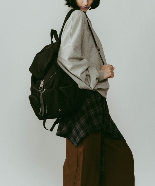 Knuth Marf（クヌースマーフ）の「【Knuth Marf】nylon back pack（バックパック/リュック・メンズ・ブラック・FREE）」の4枚目の写真