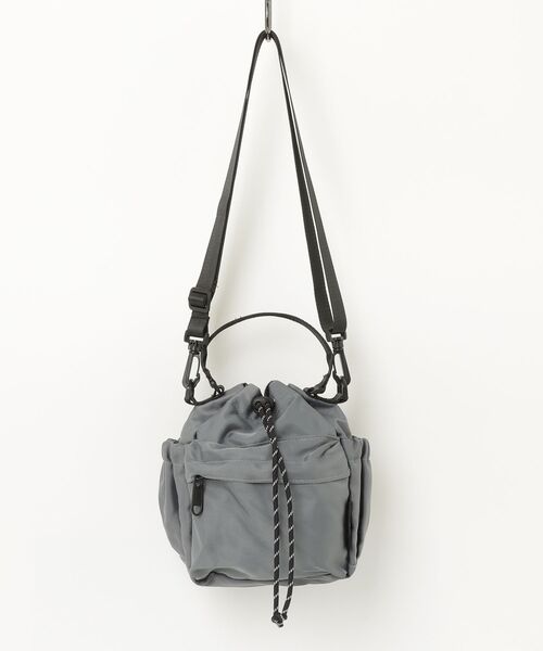GERRY(ジェリー)の「GERRY ジェリー 2WAYショルダー 巾着バッグ(ショルダーバッグ・レディース・ベージュ/ブラック/チャコール・ONE SIZE)」の3枚目の写真
