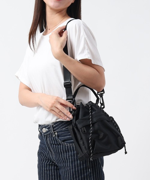 GERRY(ジェリー)の「GERRY ジェリー 2WAYショルダー 巾着バッグ(ショルダーバッグ・レディース・ベージュ/ブラック/チャコール・ONE SIZE)」の9枚目の写真