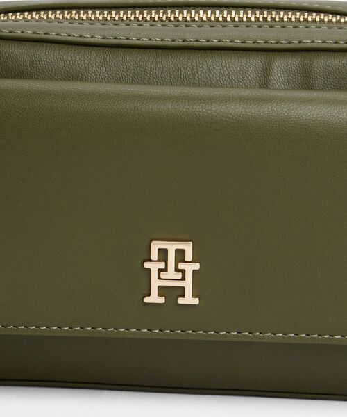 TOMMY HILFIGER(トミーヒルフィガー)の「アイコニックカメラバッグ(ボディバッグ/ウエストポーチ・レディース・グリーン・FREE)」の3枚目の写真