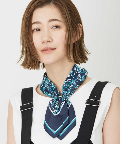 Petit Honfleur（プチオンフルール）の「アパッシュプリントスカーフ（ストール/ショール・レディース・グリーン/レッド・フリー）」の6枚目の写真