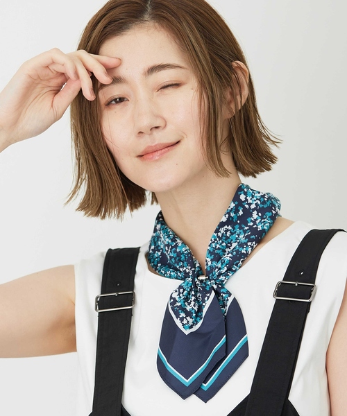 Petit Honfleur（プチオンフルール）の「アパッシュプリントスカーフ（ストール/ショール・レディース・グリーン/レッド・フリー）」の7枚目の写真