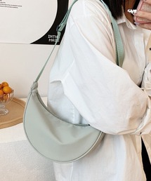 三日月型」に該当するショルダーバッグファッション通販 - ZOZOTOWN