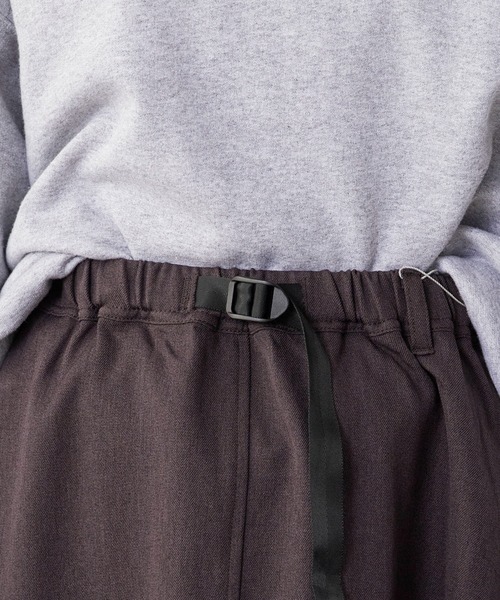 Gramicci（グラミチ）の「Gramicci/グラミチ WOOL LIKE FLARE SKIRT ウール フレアスカート（スカート・レディース・チャコール/ブラック・L/M/S）」の18枚目の写真