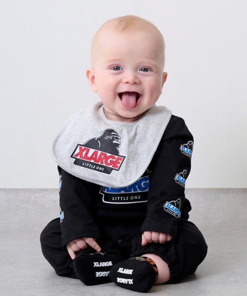 XLARGE KIDS（エクストララージキッズ）の「袖OGプリント長袖2WAYオール（ロンパース・キッズ・トップグレー/ブラック/グリーン・50-70cm）」の14枚目の写真