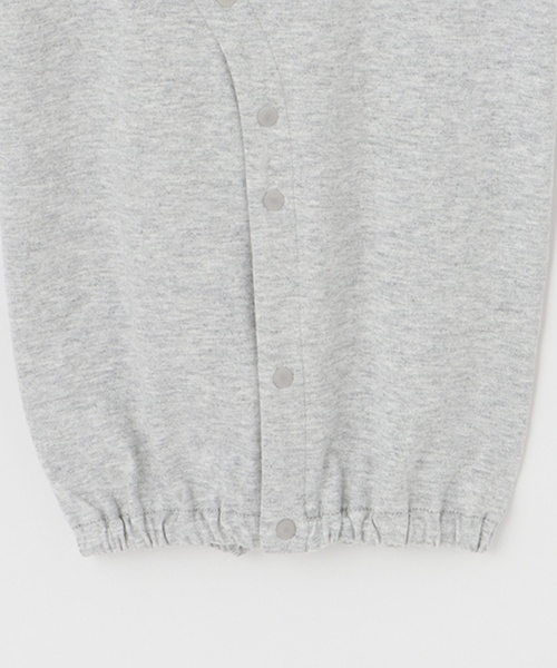 XLARGE KIDS（エクストララージキッズ）の「袖OGプリント長袖2WAYオール（ロンパース・キッズ・トップグレー/ブラック/グリーン・50-70cm）」の10枚目の写真