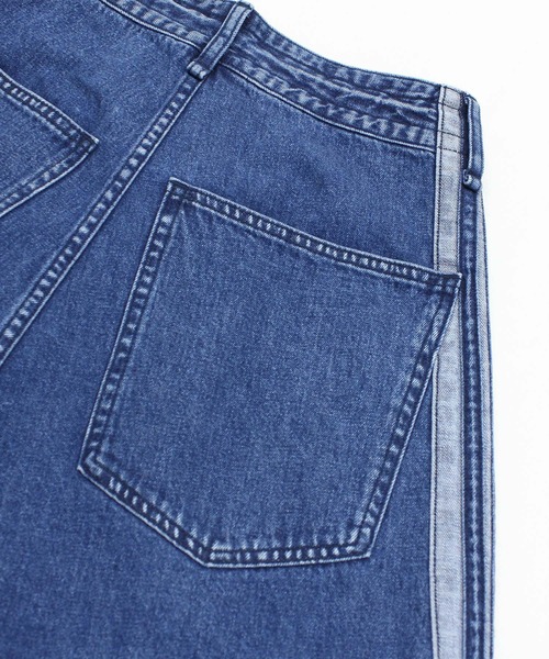 RNA（アールエヌエー）の「R4359 デニムトラックパンツ（デニムパンツ・レディース・インディゴブルー・MEDIUM）」の13枚目の写真