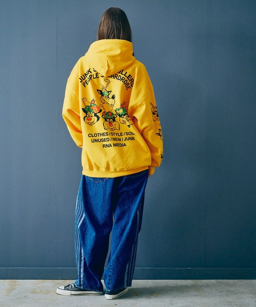 RNA（アールエヌエー）の「R4359 デニムトラックパンツ（デニムパンツ・レディース・インディゴブルー・MEDIUM）」の17枚目の写真