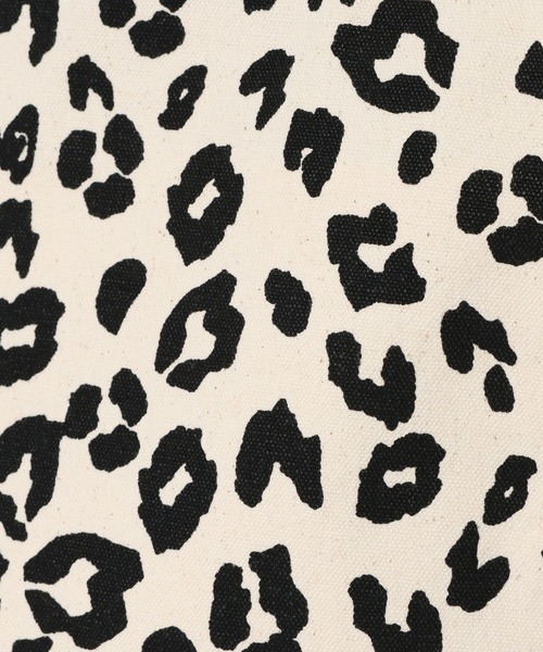 GLOBAL WORK（グローバルワーク）の「推しごとチャーム付きトート/577674（トートバッグ・レディース・レオパード/ブラック/ナチュラル・ONE SIZE）」の12枚目の写真