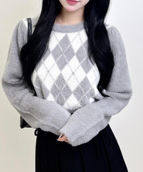 INGNI（イング）の「ビジュー付アーガイル柄フェザーニット（ニット/セーター・レディース・ワイン系2/ホワイト系/グレー×ホワイト・M）」の16枚目の写真