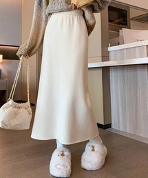 スリットスカート」に該当するホワイト/白色系のファッション