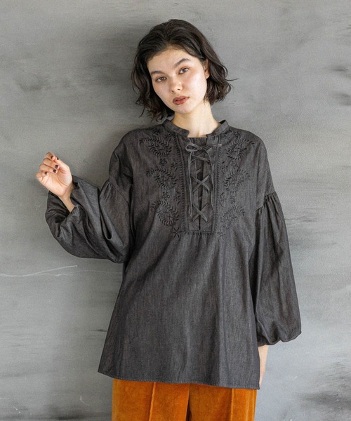 セール】デニムレースアップブラウス（シャツ/ブラウス）｜niko and