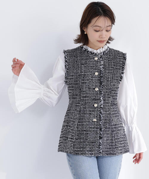 NATURAL BEAUTY BASIC（ナチュラルビューティーベーシック）の「◇【Oggi掲載】フリルカフスハイネックブラウス（シャツ/ブラウス・レディース・ホワイト系その他/ブラック系その他/オフホワイト・FREE）」の16枚目の写真