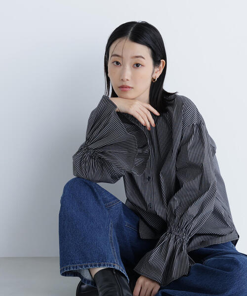 セール】◇【Oggi掲載】フリルカフスハイネックブラウス（シャツ