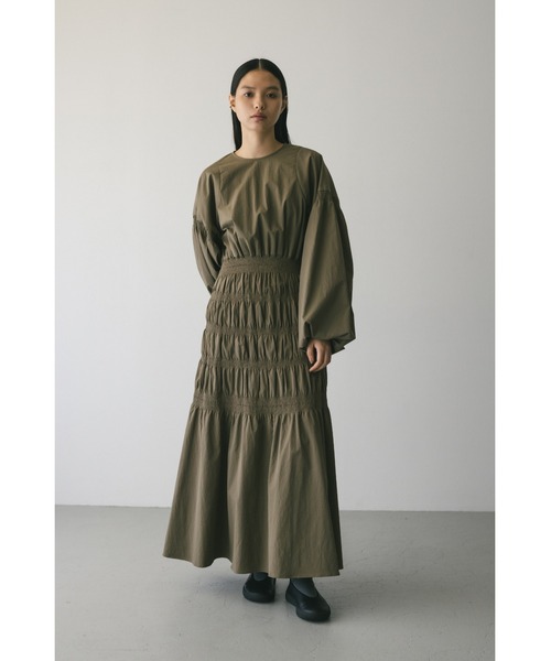 STYLEMIXER(スタイルミキサー)の「シャーリングフォルムワンピース(ワンピース・レディース・ブラック/カーキ・SMALL/MEDIUM)」の12枚目の写真