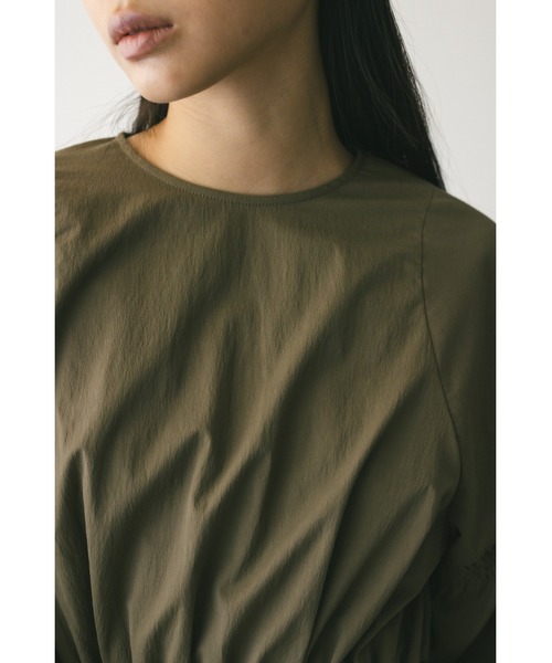 STYLEMIXER(スタイルミキサー)の「シャーリングフォルムワンピース(ワンピース・レディース・ブラック/カーキ・SMALL/MEDIUM)」の14枚目の写真