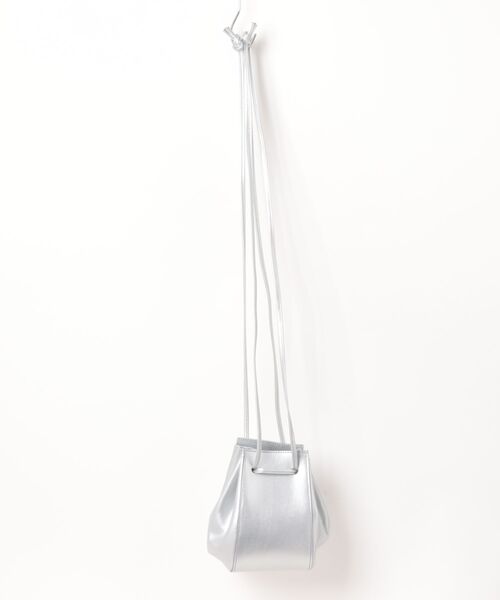 Scrap Book(スクラップブック)の「【COURTNEY ORLA】ORB mobile(ショルダーバッグ・レディース・シルバー/ブラック・FREE)」の13枚目の写真