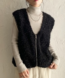 She's Closet（シーズクローゼット）の「深Vネックフェザーヤーンダブルジップシャギーニットベスト（ベスト）」