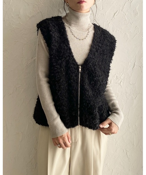 セール】深Vネックフェザーヤーンダブルジップシャギーニットベスト