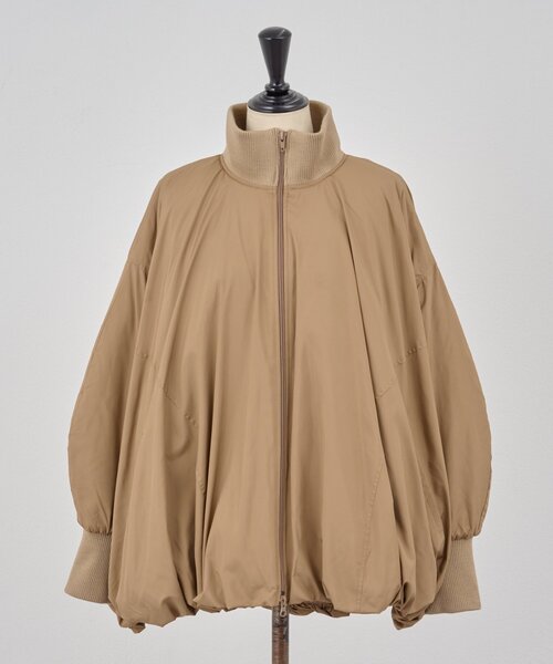 BEARDSLEY（ビアズリー）の「中綿バルーンブルゾン（その他アウター・レディース・ブラック/キャメル・FREE）」の6枚目の写真