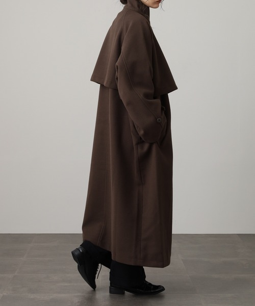 OMNES(オムネス)の「ニットモッサ スタンドカラーロングコート(その他アウター・レディース・グレー/グレイッシュベージュ/ダークブラウン/チャコール/ブラック/アイボリー・FREE)」の10枚目の写真