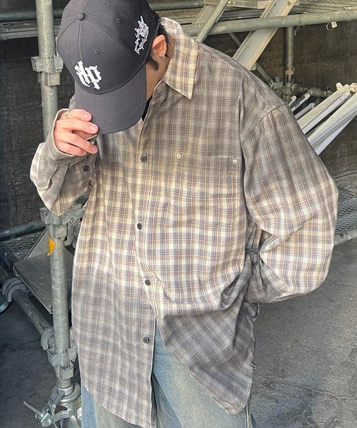 ILL'S（イルズ）の「AW グラデーション チェック 長袖シャツ メンズ レディース ユニセックス 【ILL'S】（シャツ/ブラウス・メンズ・レッド/グレー・M/L）」の16枚目の写真