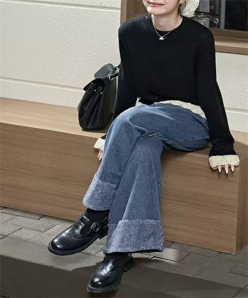 FREE STYLISTS(フリー スタイリスト)の「袖裾配色編みニットプルオーバー(ニット/セーター・レディース・アイボリー/ブラック/グレー/ワインレッド・FREE)」の17枚目の写真