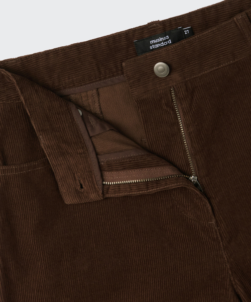 MUSINSA STANDARD WOMAN（ムシンサスタンダードウーマン）の「ウィメンズ 11W コーデュロイバミューダパンツ [ブラウン]（その他パンツ・レディース・その他・30/24/26/27/28/29）」の4枚目の写真