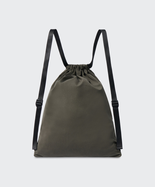 MUSINSA STANDARD（ムシンサスタンダード）の「TR ミニマルドローストリングバックパック [ダスティカーキ]（バックパック/リュック・メンズ・その他・FREE）」の5枚目の写真