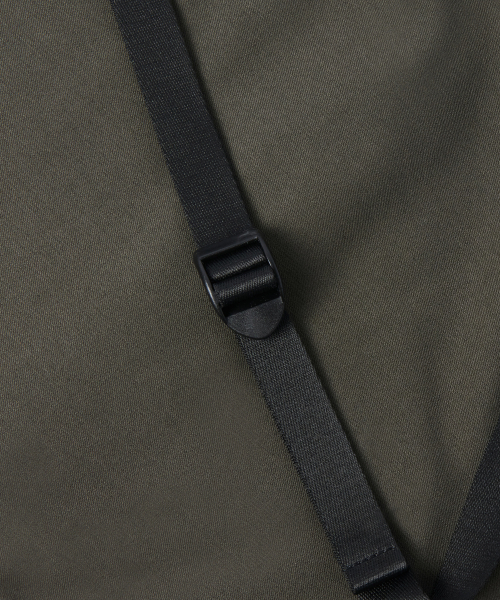 MUSINSA STANDARD（ムシンサスタンダード）の「TR ミニマルドローストリングバックパック [ダスティカーキ]（バックパック/リュック・メンズ・その他・FREE）」の7枚目の写真