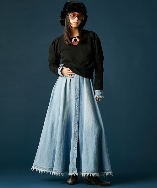 GEVS.（ジェイヴィス）の「パフスリーブクルーネックスウェット＜大きいサイズ有＞GEVS.（スウェット・レディース・杢グレー/ブラック・L/M/5L/4L/3L/LL）」の17枚目の写真