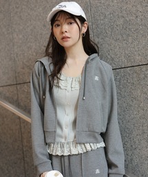 Rirandture（リランドチュール）の「ジップアップクロップドフーディー