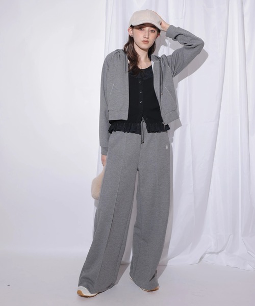 Rirandture（リランドチュール）の「クロップドラインフーディー（Tシャツ/カットソー・レディース・グレー・1/2）」の2枚目の写真