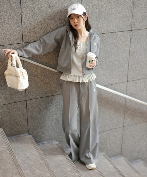 Rirandture（リランドチュール）の「クロップドラインフーディー（Tシャツ/カットソー・レディース・グレー・1/2）」の5枚目の写真