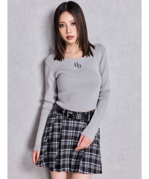 GYDA（ジェイダ）の「GGプレートlong sleeveニットトップス（ニット/セーター・レディース・ブラック/オフホワイト/その他1/シルバー・FREE）」の17枚目の写真