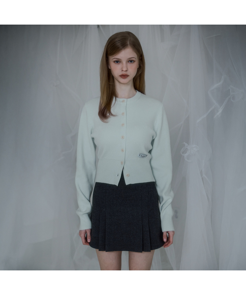ROSEFRANTZ（ロゼフランツ）の「Soft Nut Button Cardigan [5color]（カーディガン/ボレロ・レディース・ライトグレー/スカイブルー/レッド/アイボリー/ミント・OS）」の3枚目の写真